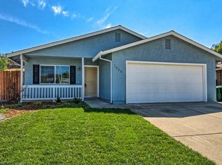 3864 Wellington Pl, Shasta Lake, CA 96019