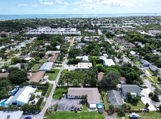 1924 Service Rd, North Palm Beach, FL 33408