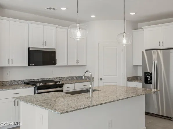 3371 N Camden Drive, Florence, AZ 85132