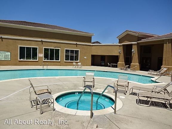 5th image of 501 Gibson Dr #Drive1922