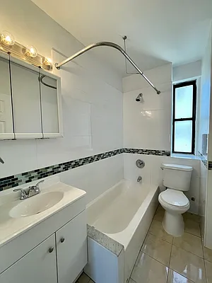 Rented by Bond New York | media 11