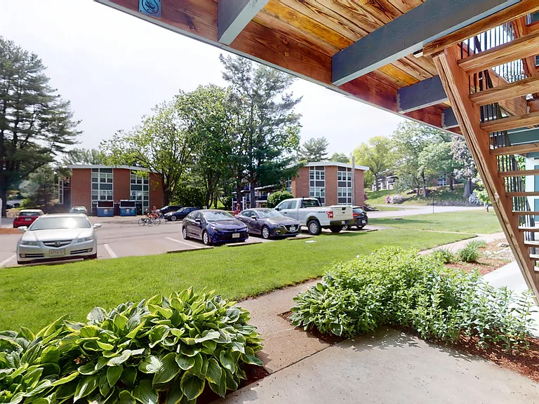 The Commons at Windsor Gardens — Photo 209