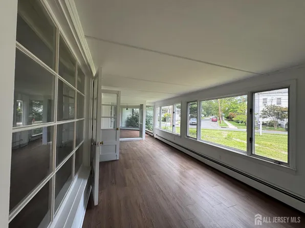 200 Cedar Ave, Highland Park, NJ 08904