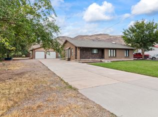 248 S Center St, Elsinore, UT 84724