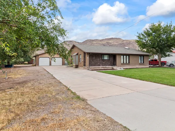 248 S Center St, Elsinore, UT 84724