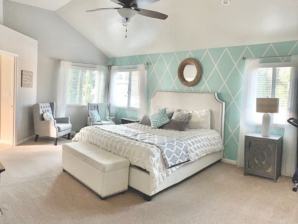 1st image of 520 Yampa Way
