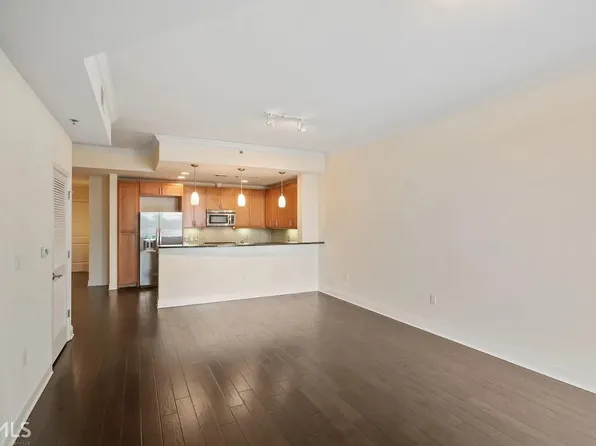 270 17th St NW Unit 1406, Atlanta, GA 30363