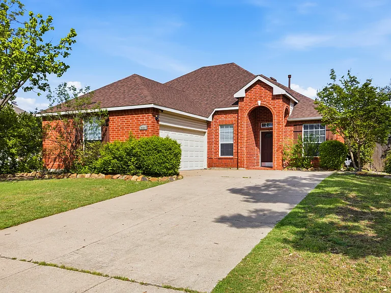 2305 Orchid Dr — Photo 7