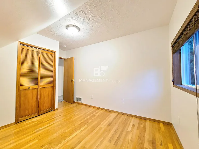 3708 Kenthorpe Way — Photo 16