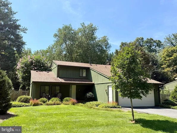 11620 Happy Choice Ln, Gaithersburg, MD 20878