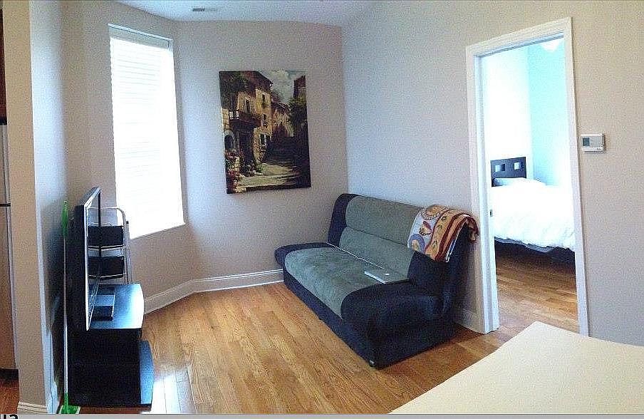 2nd image of 80 Bay St