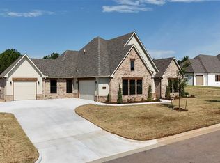 9109 Prairie Farms Dr, Mustang, OK 73064
