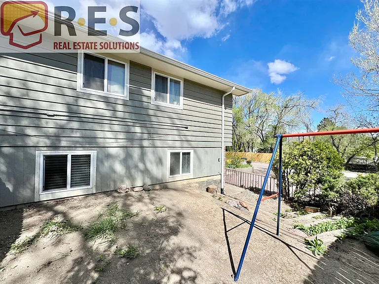 101 1/2 Terrace Dr — Photo 12