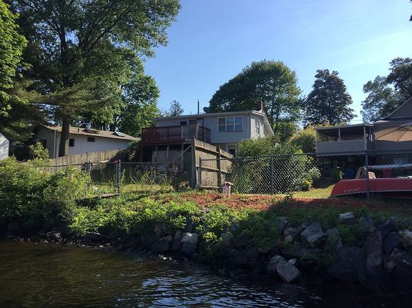 144 Lake Shore Dr