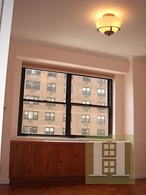 Rented by Halstead Real Estate | media 30