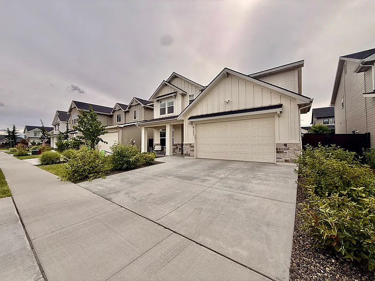 6157 S Ostrum Ave — Photo 5