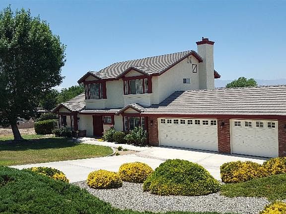 3rd image of 12770 Sorrel Dr