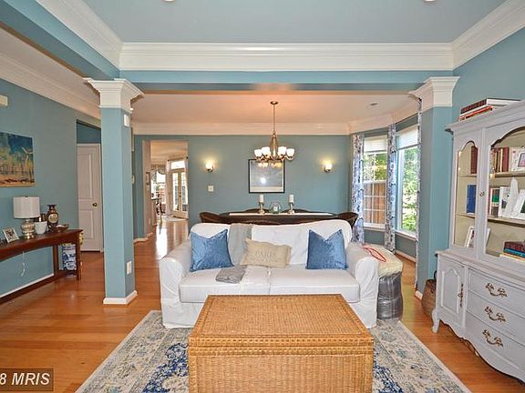 4th image of 9152 Cascade Falls Dr