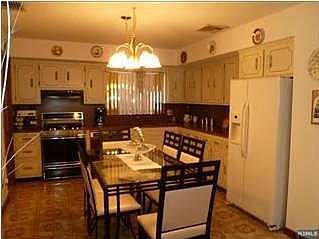 5th image of 3755 White Oak Ct