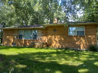 1115 Zoschke Rd, Benton Harbor, MI 49022