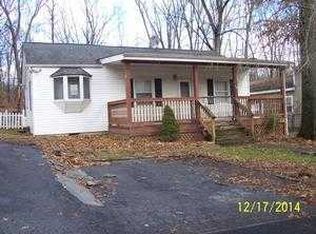 54 Floradan Rd, Putnam Valley, NY 10579