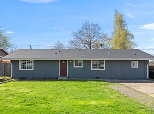 6 Revilot Ct, Molalla, OR 97038