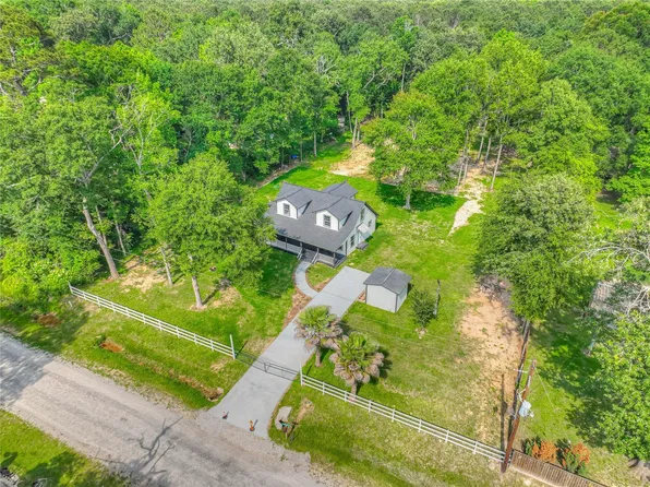 420 Oak Forest Dr, Shepherd, TX 77371