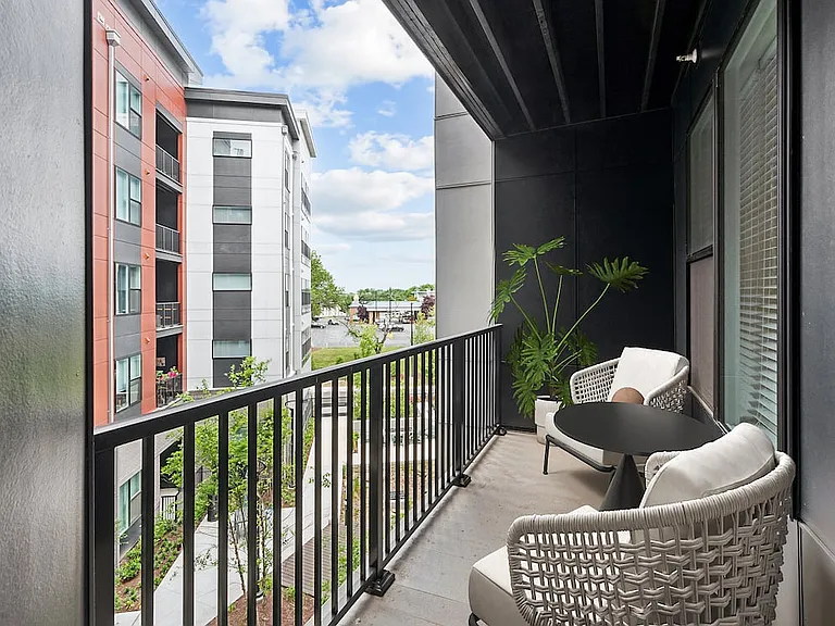 Design Collection II one bedroom corner unit balcony (in select homes)