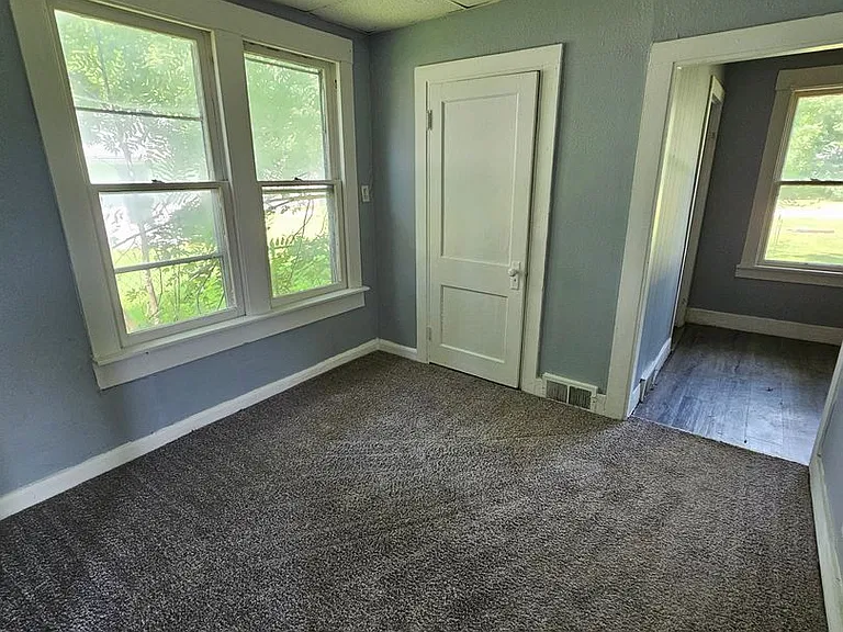 2947 13th Ave — Photo 14