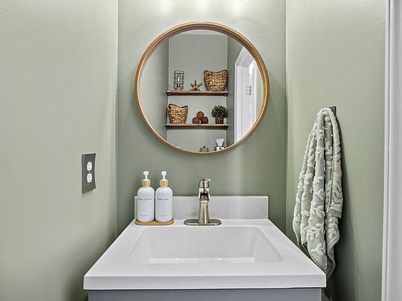 5th image of 7 Bethany Pl