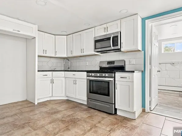 41 Malcolm Ave, Garfield, NJ 07026