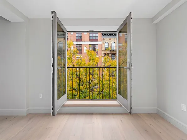 266 W 115th St APT 4B, New York, NY 10026