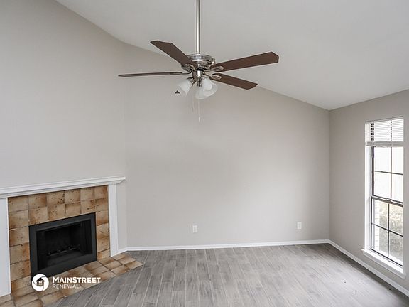 4th image of 428 Justice Dr