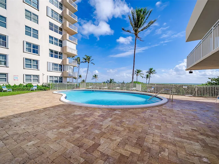 5200 N Ocean Blvd #1107B — Photo 4