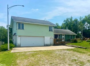 3012 Twinkle Hill Rd, Marshalltown, IA 50158