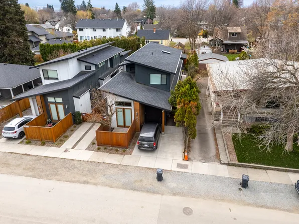 827 Saucier Ave, Kelowna, BC V1Y 6A4