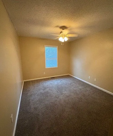 3987 Sterling Pointe Dr — Photo 9