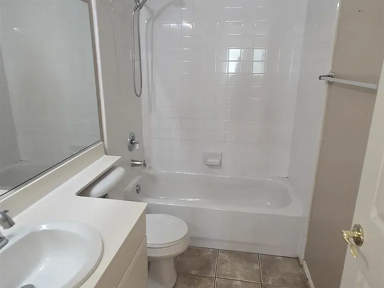 11442 Trailbrook Ln — Photo 28