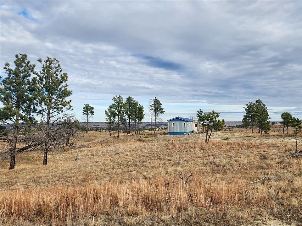 2nd image of 669 Old Stage Rd