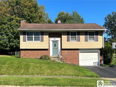 61 Collins Ave, Jamestown, NY, 14701