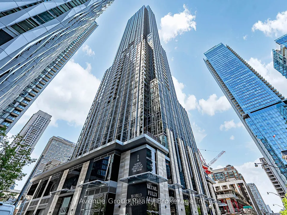11 Yorkville Ave #5803