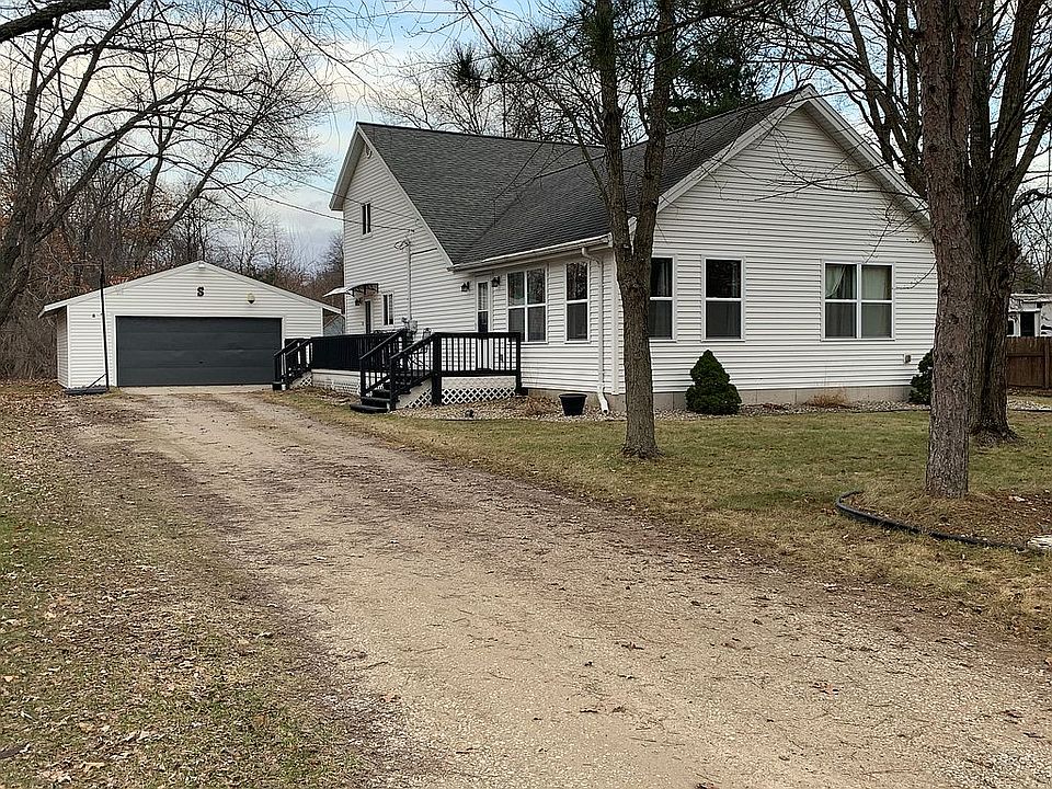 1st image of 17310 Thunder Bay Ct