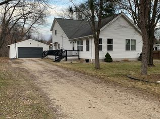 17310 Thunder Bay Ct, Howard City, MI 49329