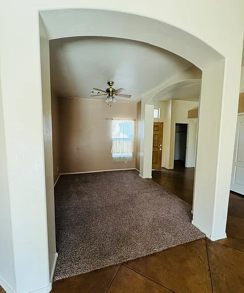 11557 N Flat Iron Dr — Photo 2