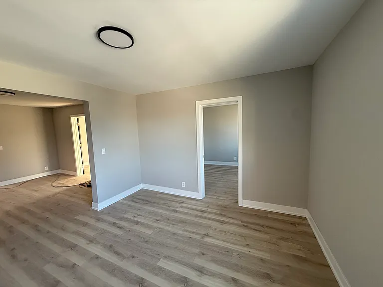 817 Hamilton St — Photo 1