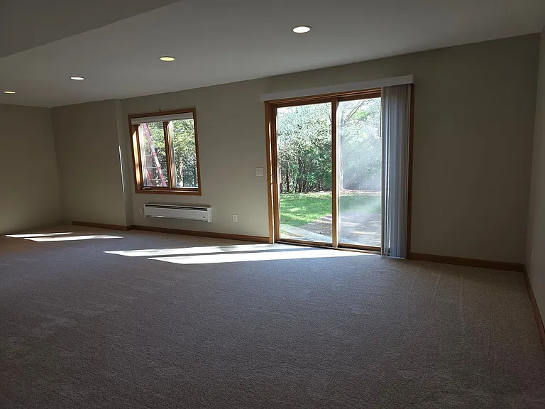 22 Springbrook Bay — Photo 12