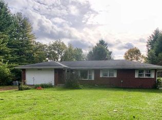 7550 Kishwaukee Rd, Stillman Valley, IL 61084