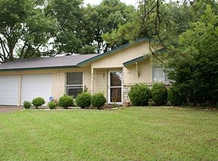 1511 Montclair St, Arlington, TX 76015