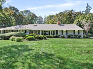 49 Salem Ridge Drive, Huntington, NY 11743