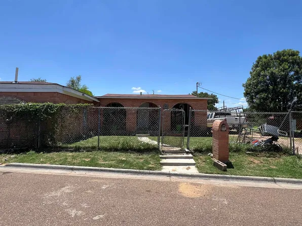 1720 Maryland Ave, Laredo, TX 78040